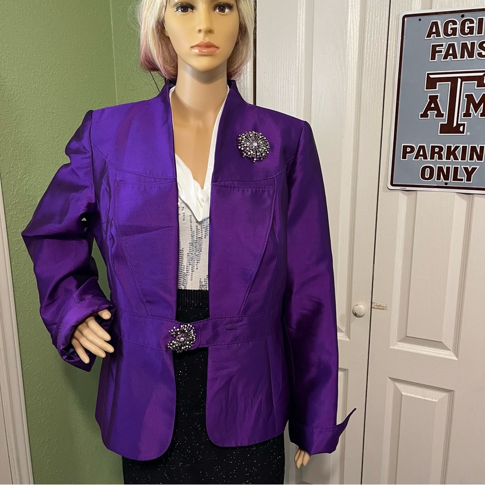 Lily & Taylor Women’s Blazer